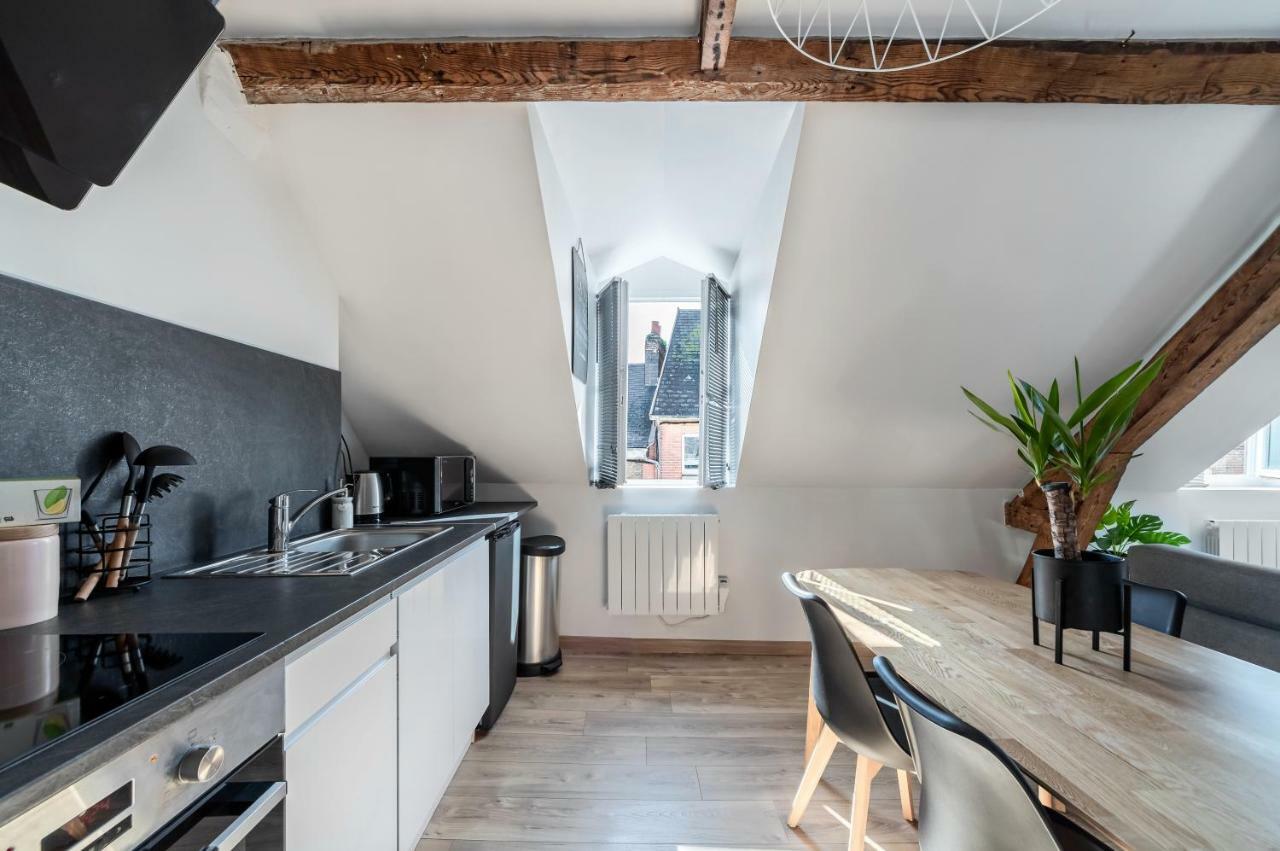 Appartement Cosy*** Centre Historique Dieppe - Rue Pietonne A 200M De La Plage Exterior photo