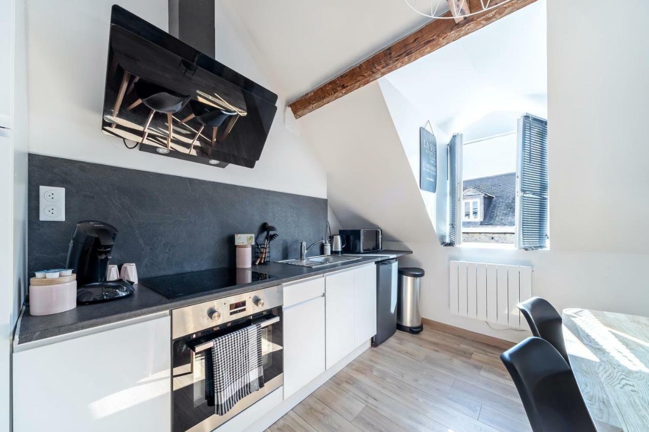 Appartement Cosy*** Centre Historique Dieppe - Rue Pietonne A 200M De La Plage Exterior photo